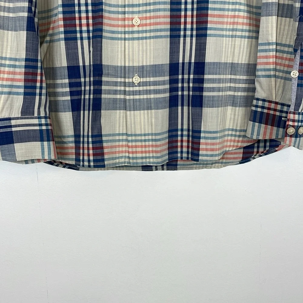 Tommy Bahama Plaid Long Sleeve Button Down Mens XL 1 Pocket Blue Casal Shirt - Picture 2 of 9